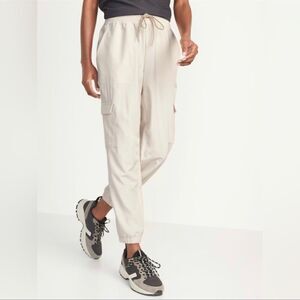 Old Navy High-Waisted StretchTech Cargo Jogger Pants NEW Plus Size 2X